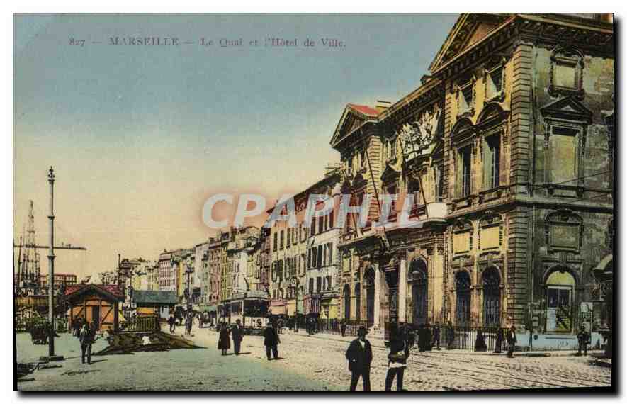CPA Marseille Le Quai et l'Hotel de Ville 