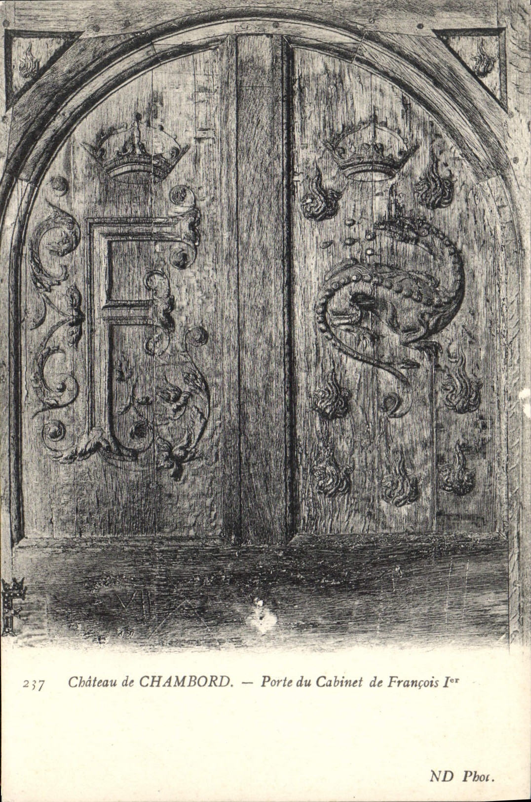 CPA Chateau de Chambord Porte du Cabinet de Francois I 