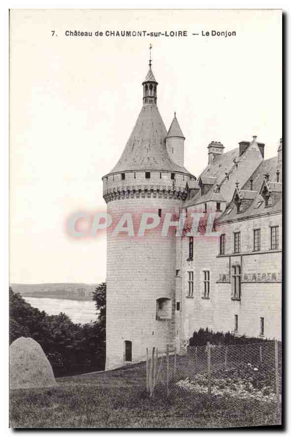 Château de Chaumont-sur-Loire — Le Donjon — I.P.M. Paris