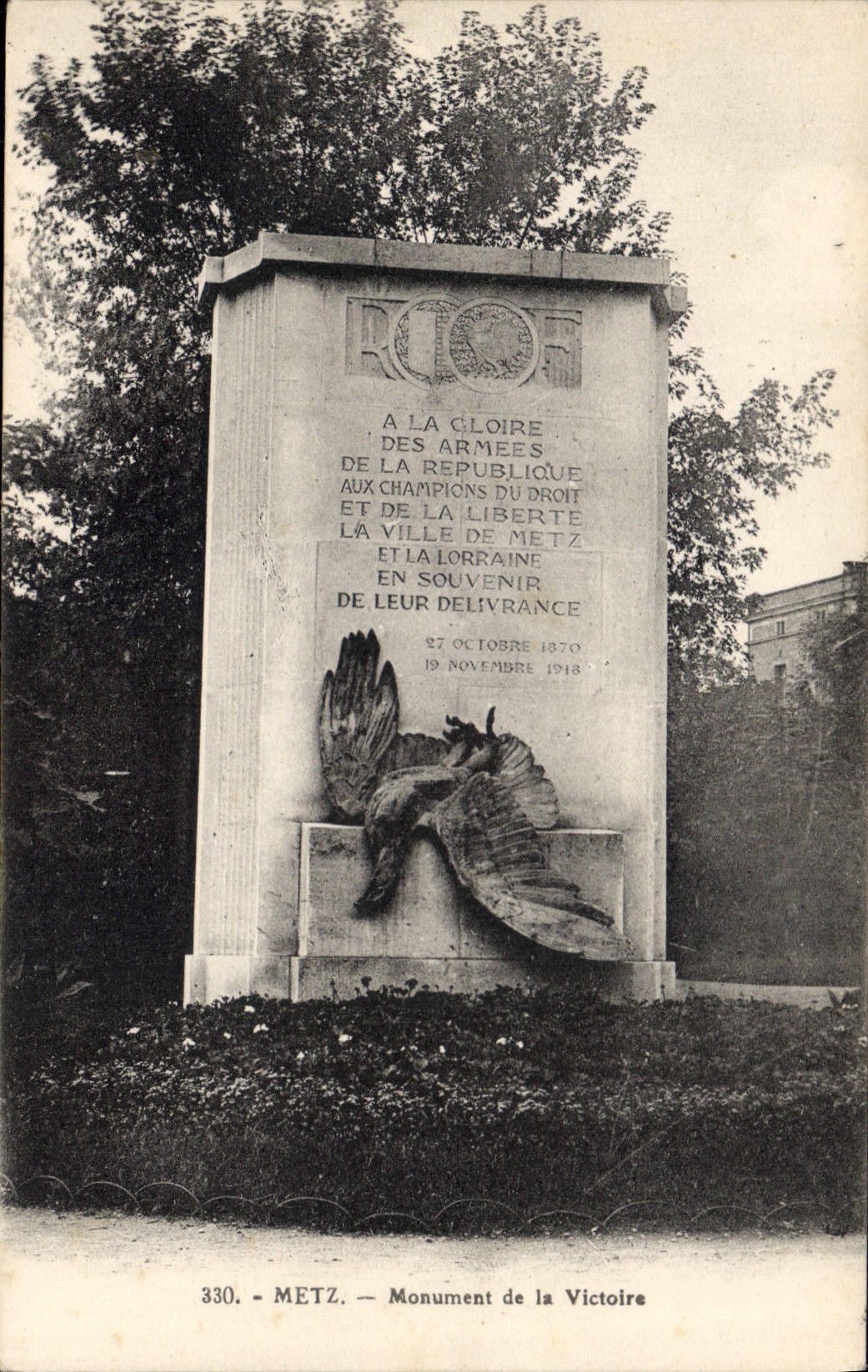 CPA Metz Monument de la Victoire 