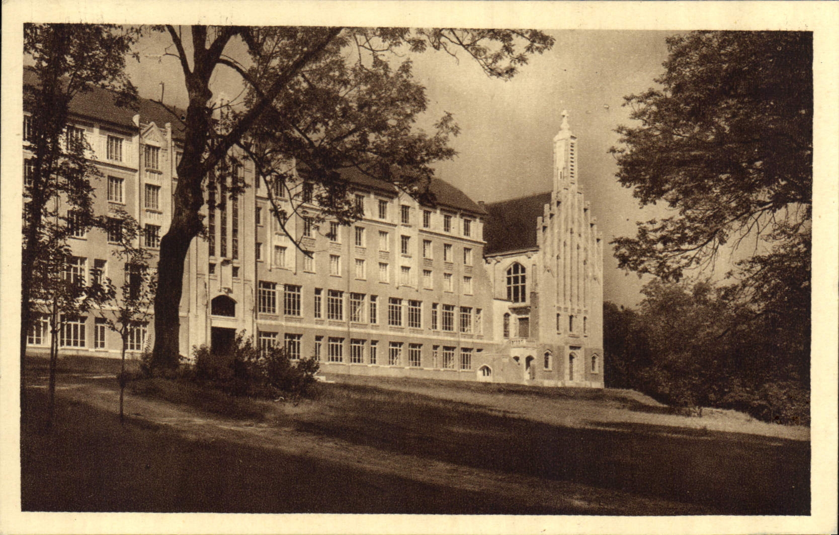 Grand Séminaire de Nancy « Notre-Dame de l'Année » — Façade principale — VILLERS-LÈS-NANCY (Meurthe-et-Moselle)