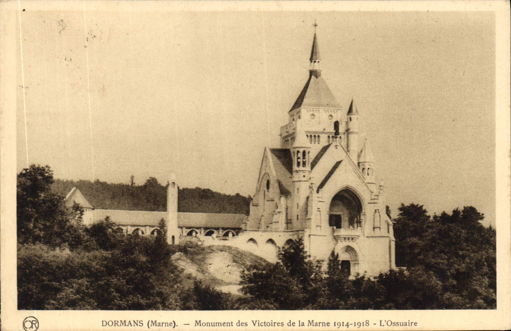 Dormans (Marne) — Monument des Victoires de la Marne 1914-1918 - L'Ossuaire