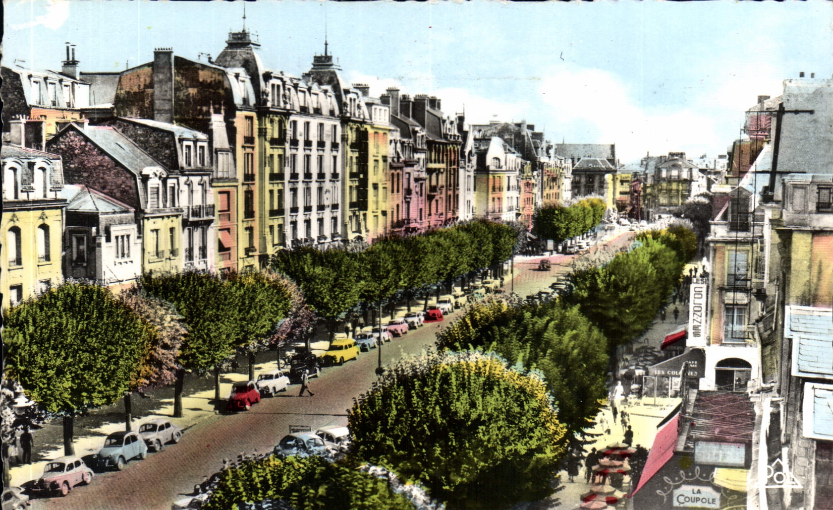 Reims — Place Drouet d'Erion — Éditeur Jacques Fréville, n° 8361