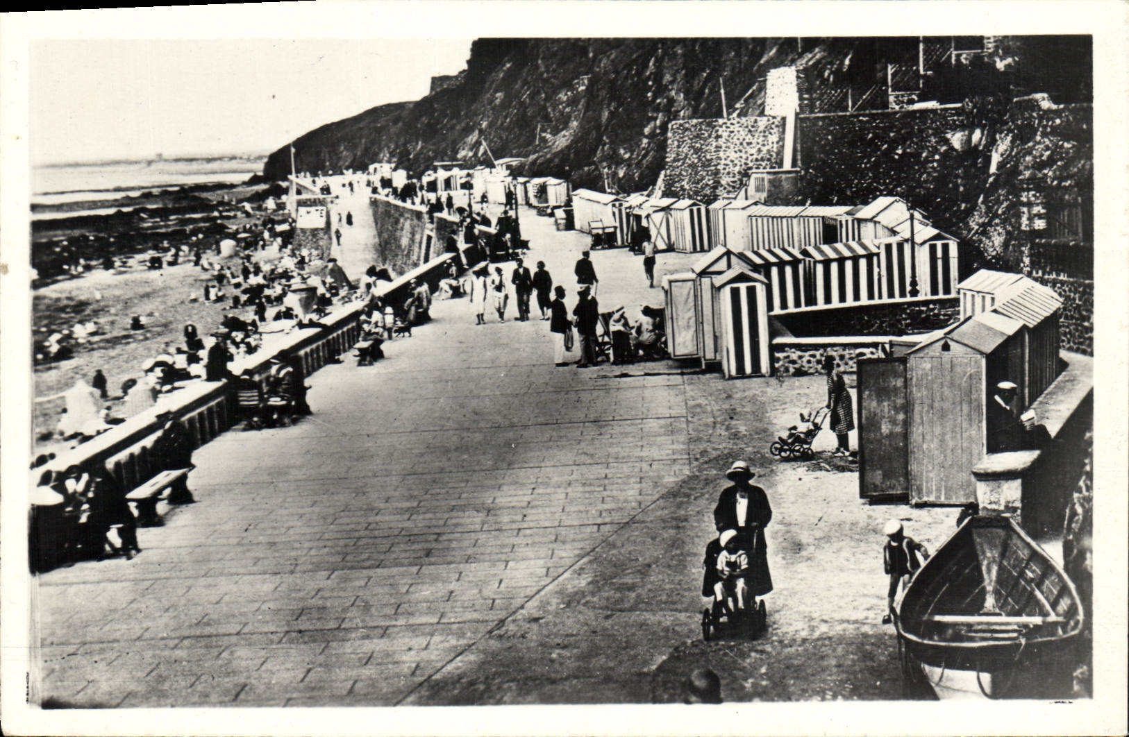 Granville (Manche) — Le Piot Gousset et la Plage — CPAPHIL