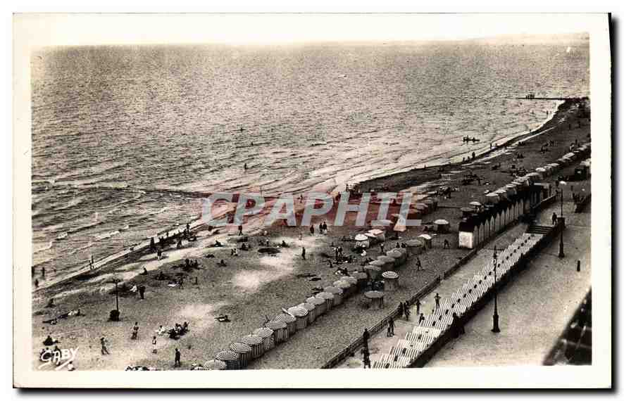 Cabourg (Calvados) — Vue d'ensemble de la Plage — Éditions Gaby
