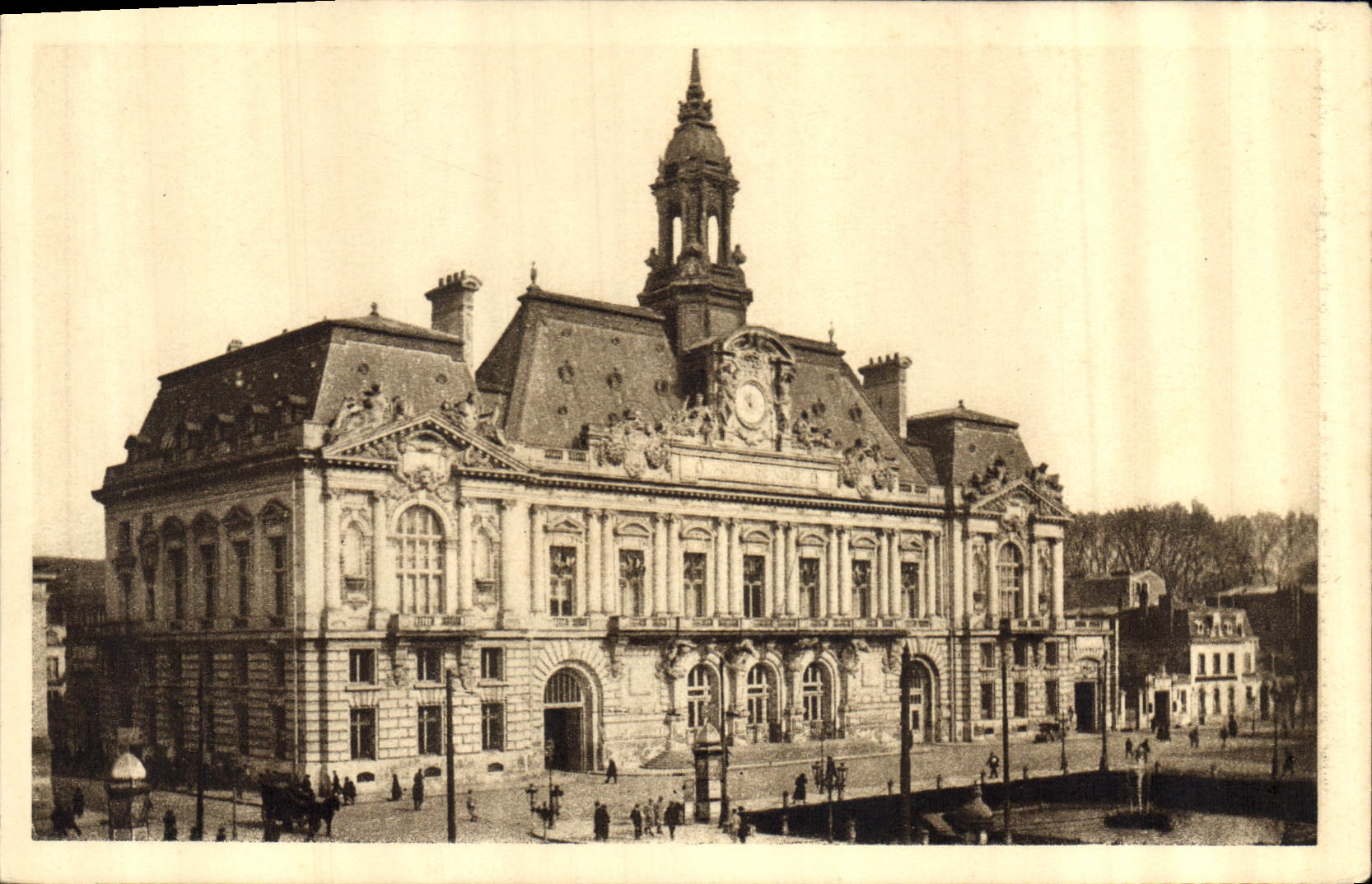 CPA Tours L'Hotel de Ville 