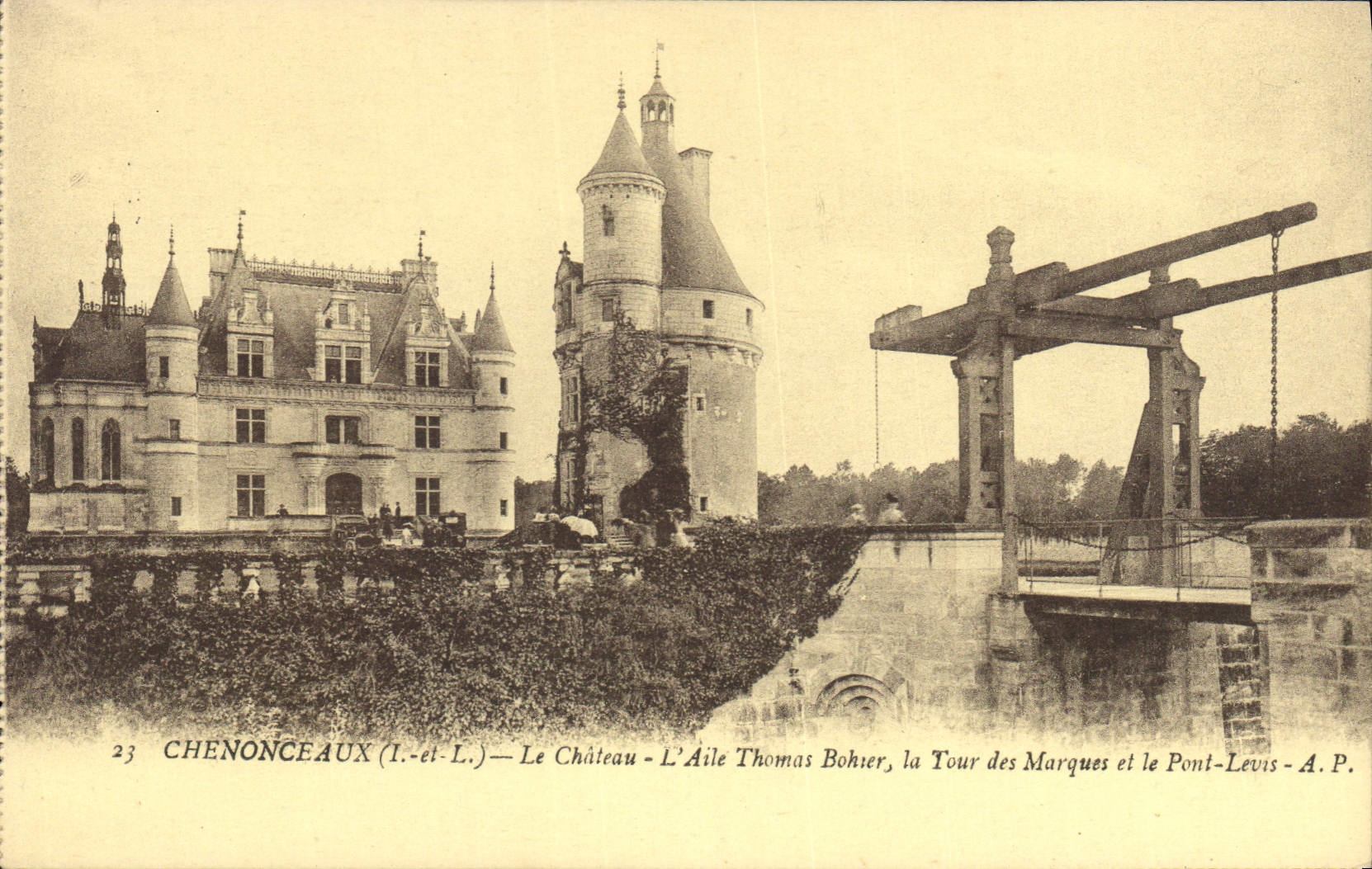 CPA Chenonceaux Le Chateau L'Aile Thomas Bohier la Tour des Marques et le Pont Levis 