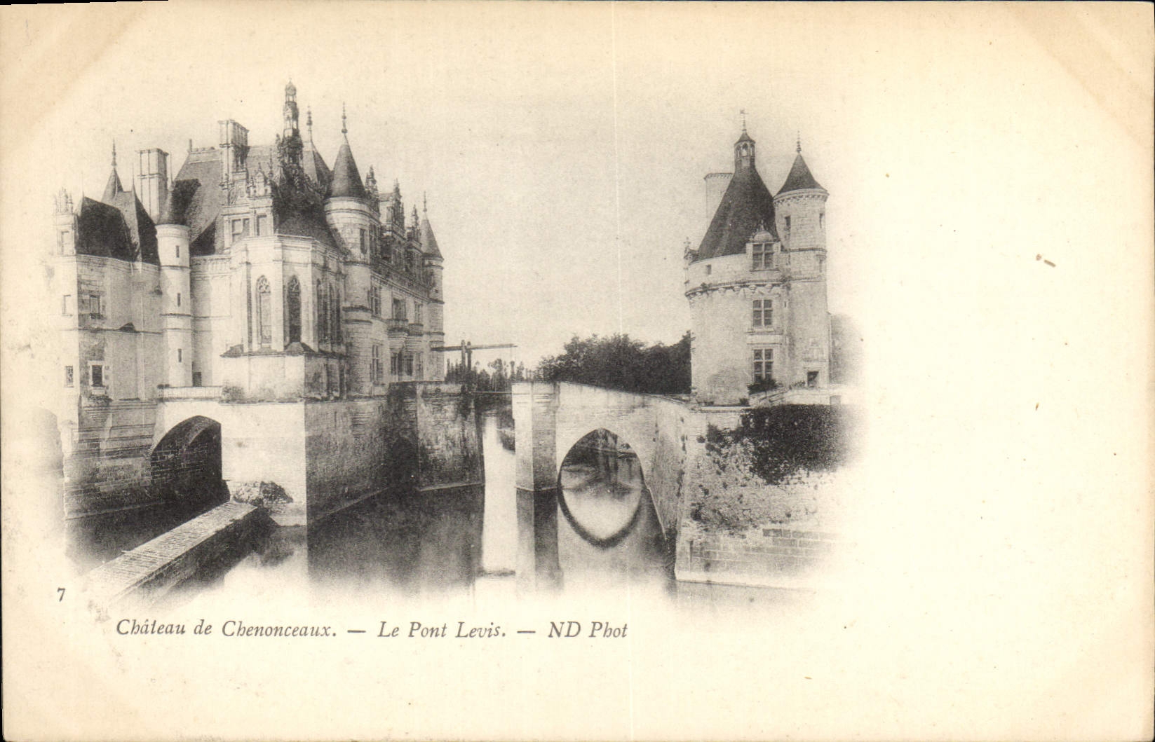CPA Chateau de Chenonceaux Le Pont Levis 