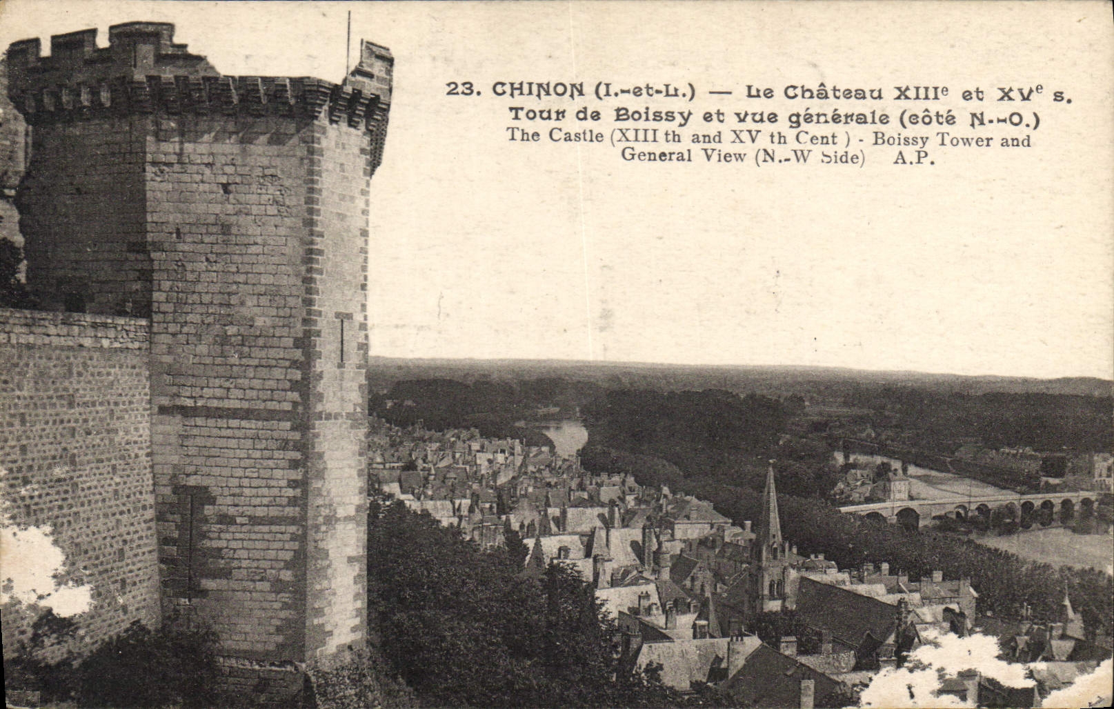 Chinon (Indre-et-Loire) — Le Château XIIIe et XVe s. — Tour de Boissy et vue générale (côté N.-O.)