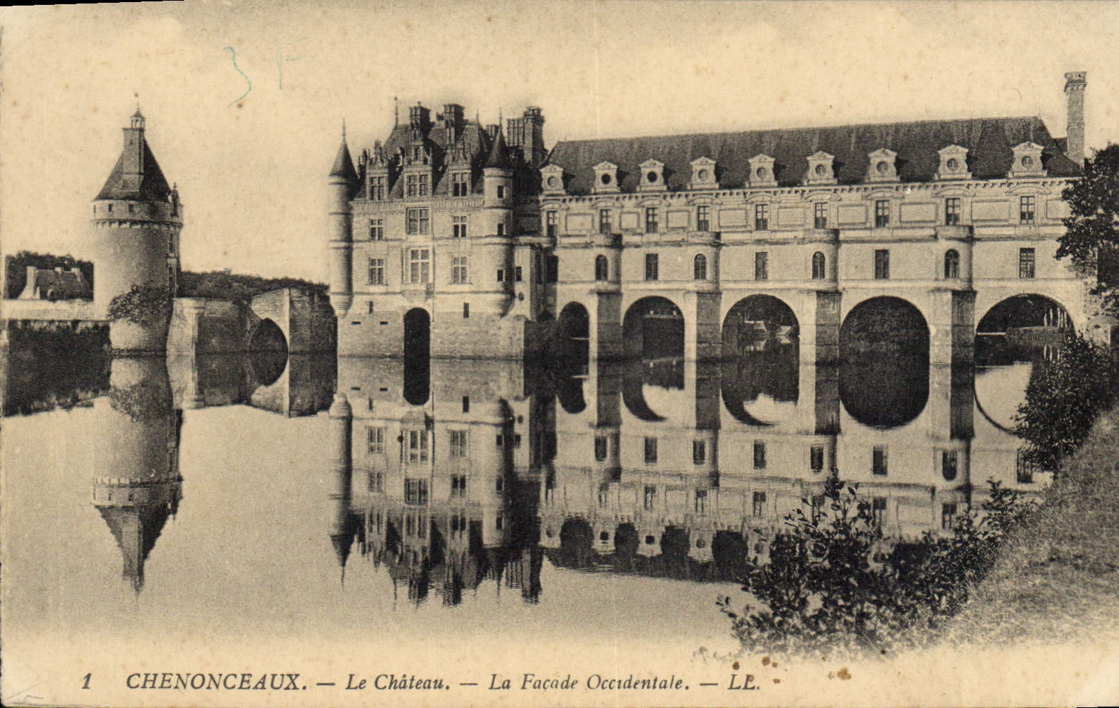 CPA Chenonceaux Le Chateau La Facade Occidentale 