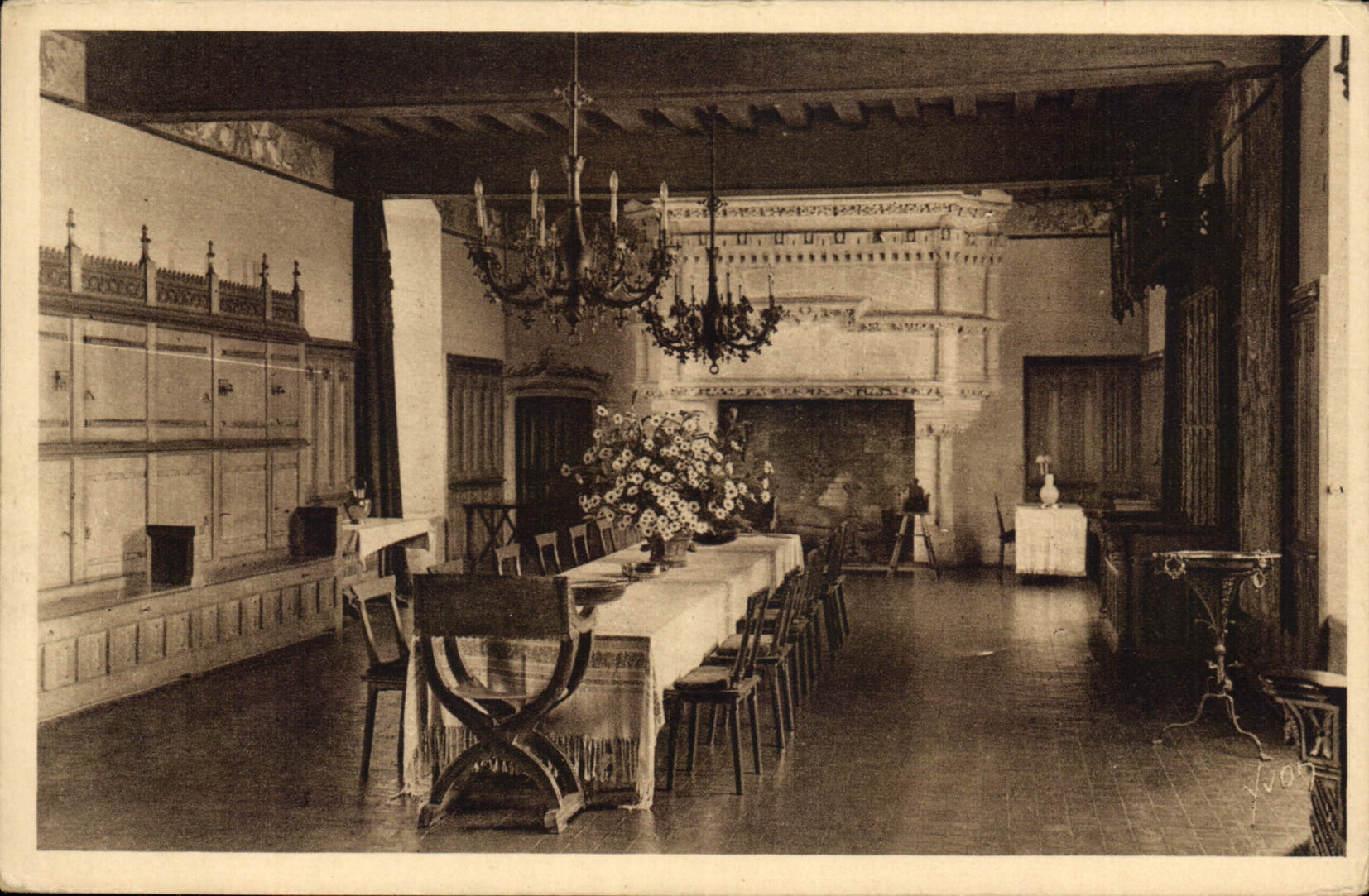 CPA Chateau de Langeais Salle a Manger ancienne Salle des Gardes 
