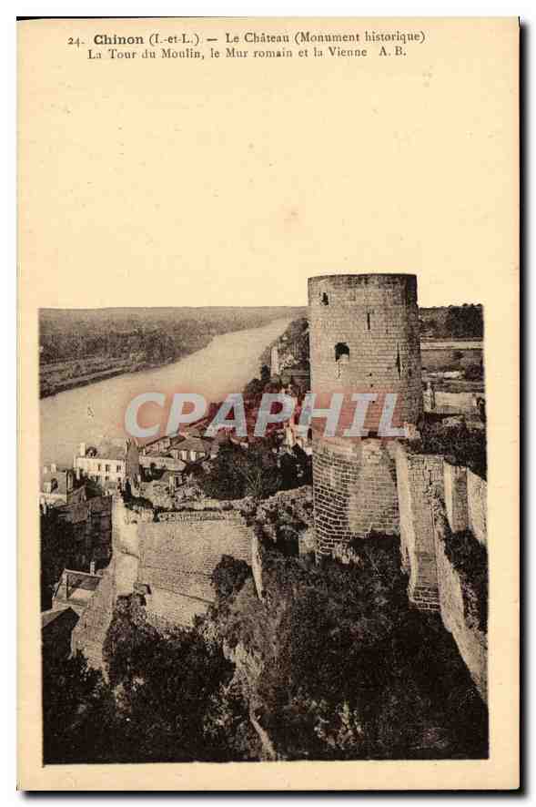 CPA Chinon Le Chateau Monument historique La Tour de Moulin le Mur romain et la Vienne 