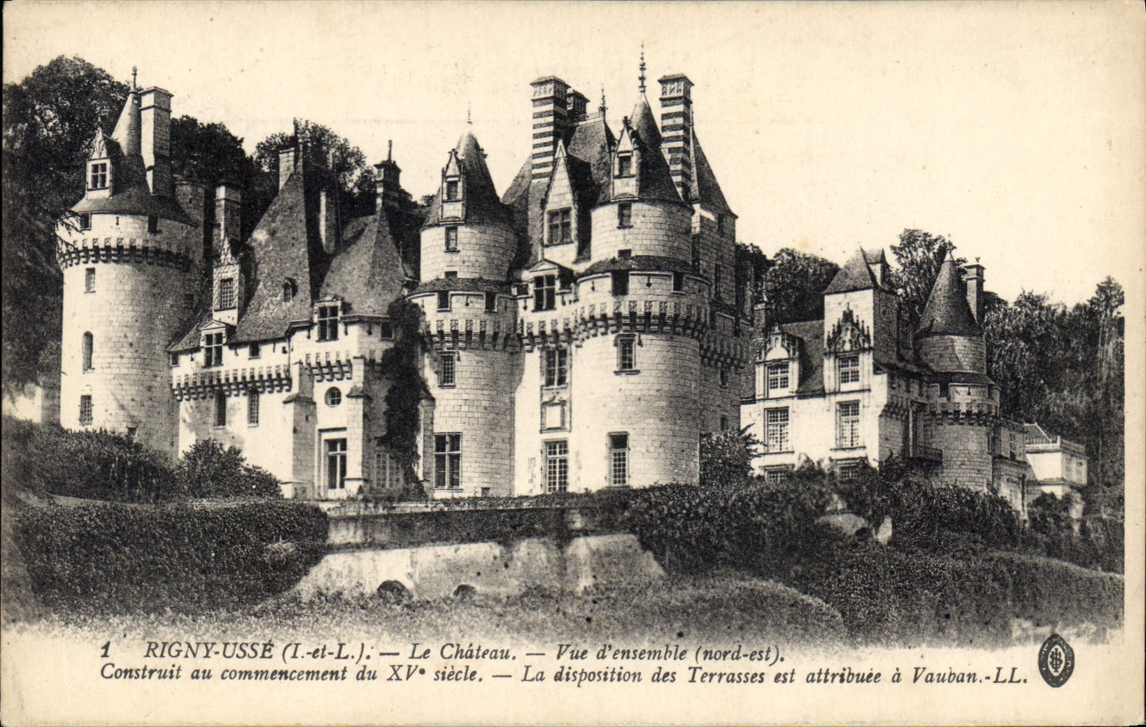 CPA Rigny Usse Le Chateau Vue d'ensemble nord est 