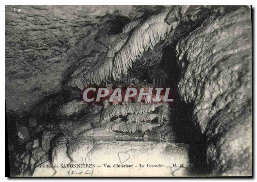 CPA Grottes de Savonnieres Vue d'interieur La Cascade 