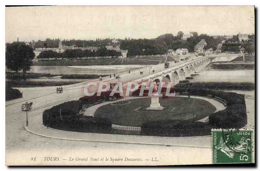 CPA Tours Le Grand Pont et le Square Descartes 