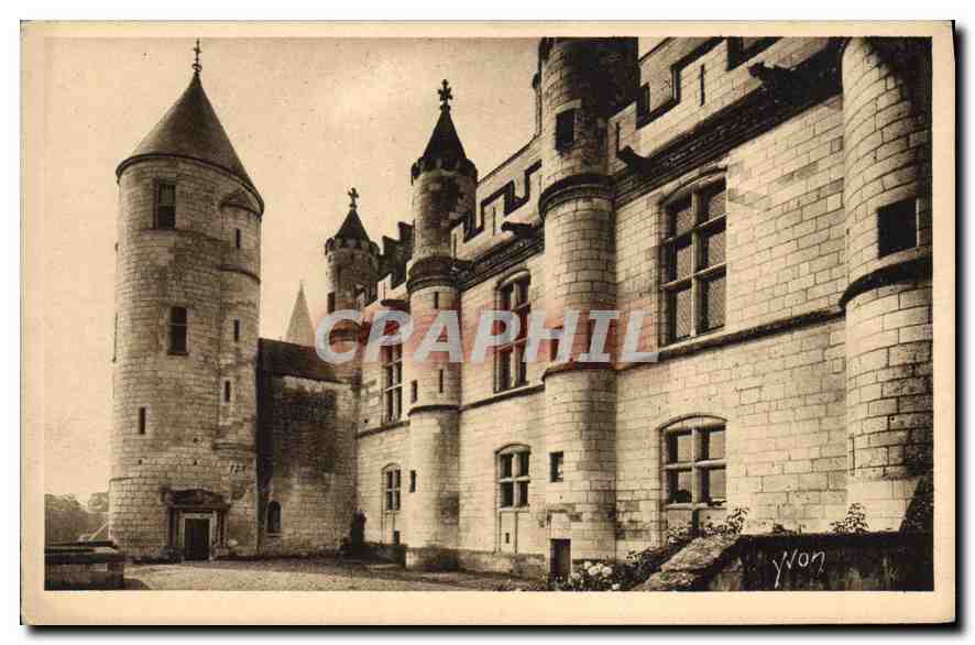 CPA Chateaux de la Loire Chateau de Loches Facade orientale 