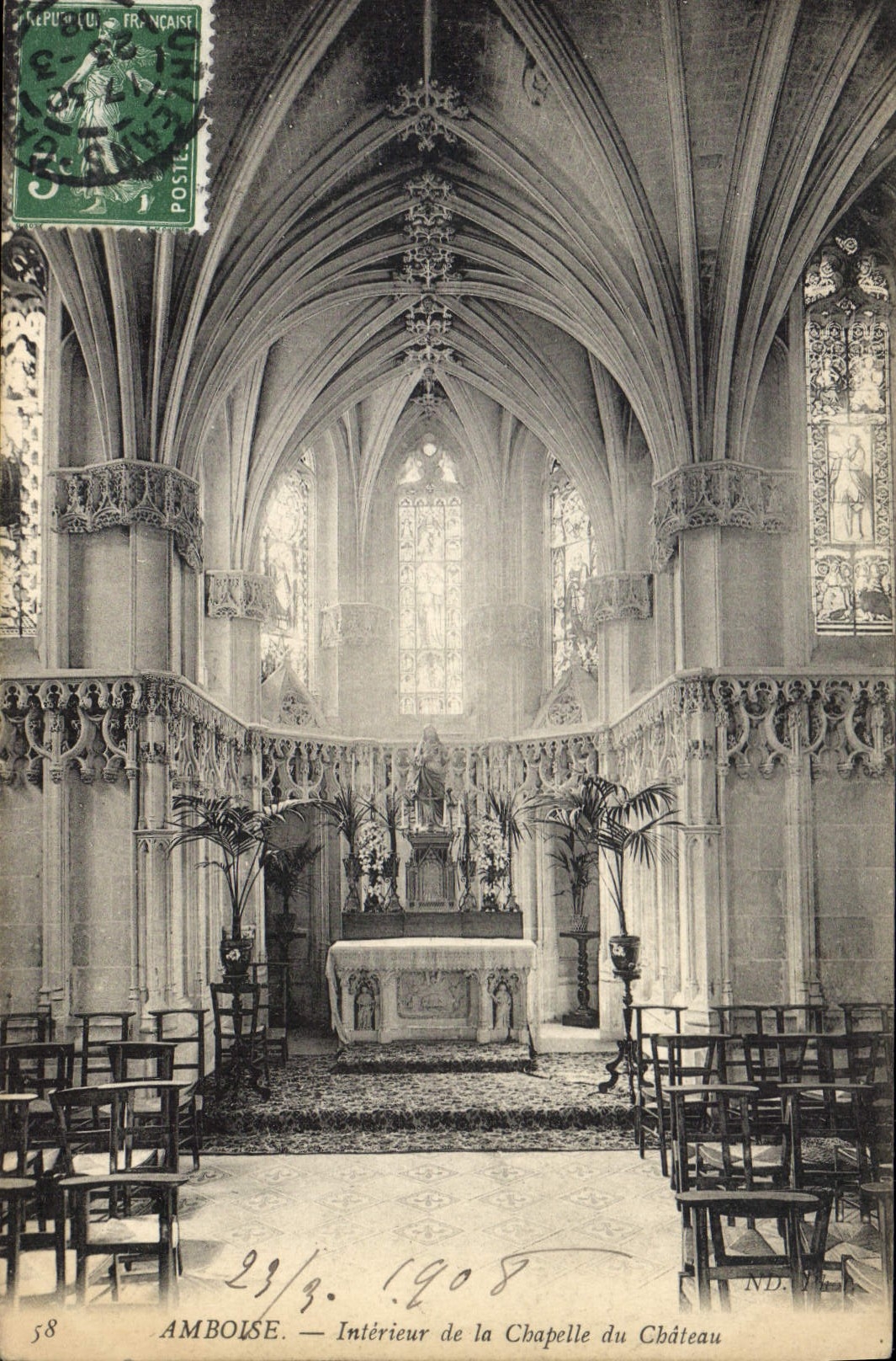 CPA Amboise Interieur de la Chapelle du Chateau 