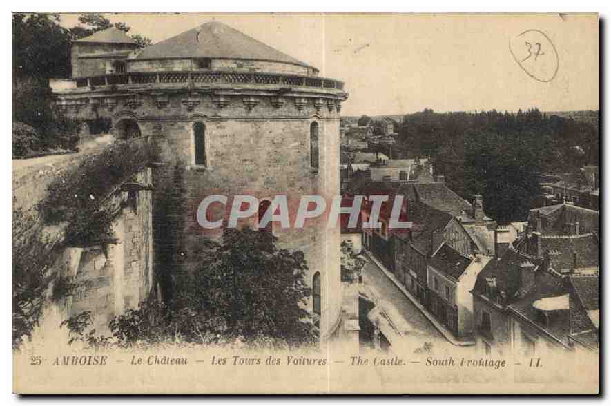 CPA Amboise Le Chateau Les Tours des Voitures 