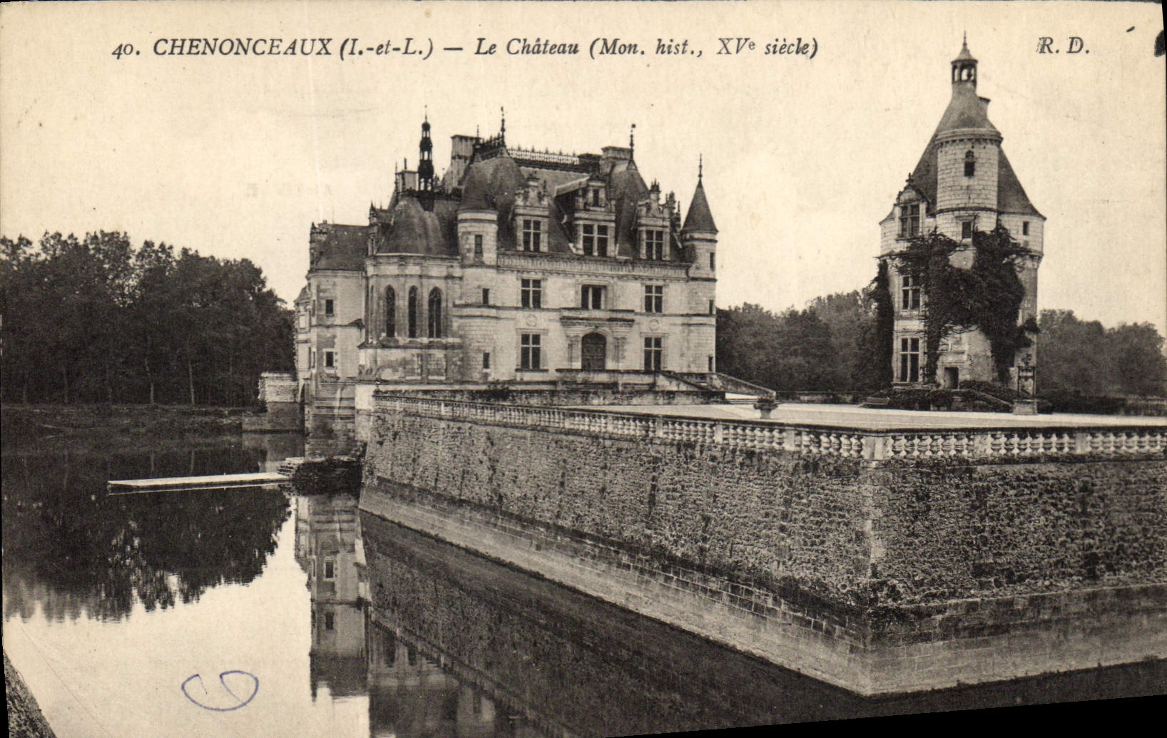 CPA Chenonceaux L et L Le Chateau Mon Hist XV siecle 