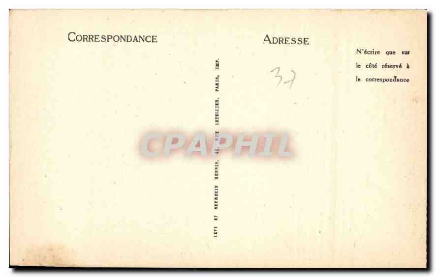 CPA Langeais L et L Chateau cote Ouest et cour interieure  — Verso