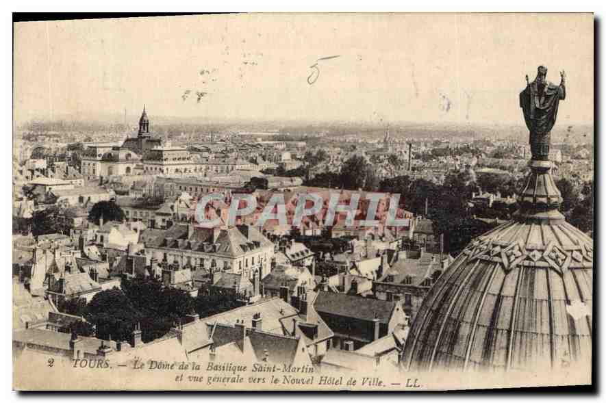 CPA Tours Le Dome de la Basilique Saint Martin et vue generale vers le Nousel Hotel de Ville 