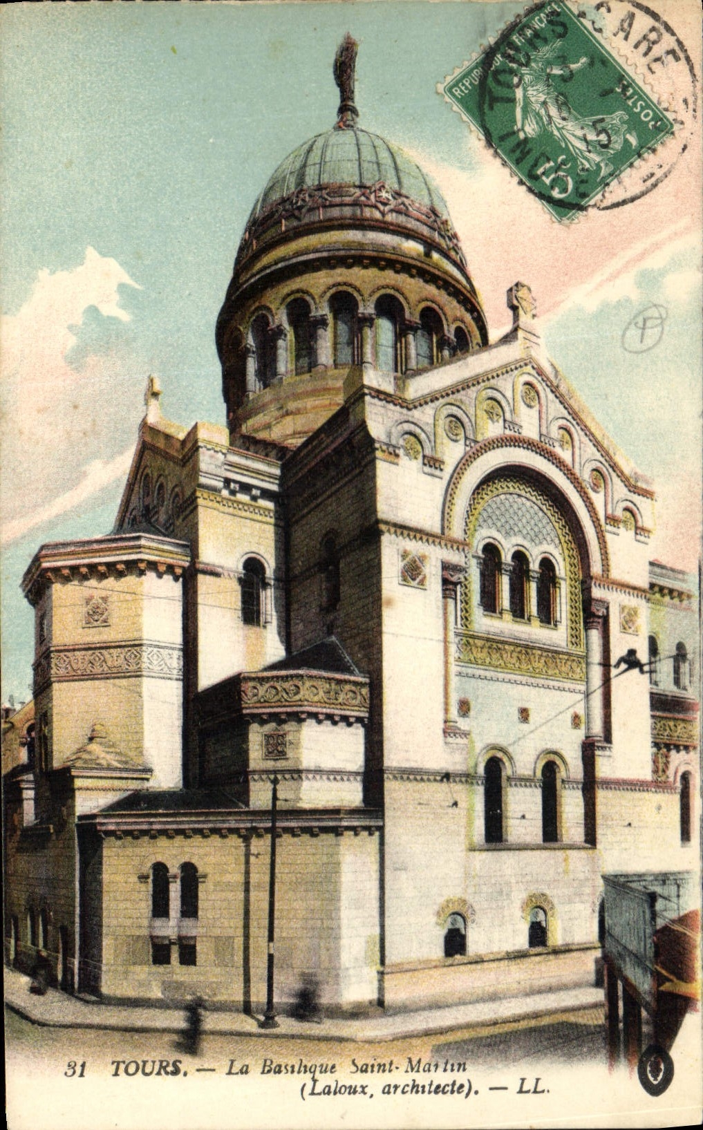 CPA Tours La Basilique Saint Martin Laloux architecte 
