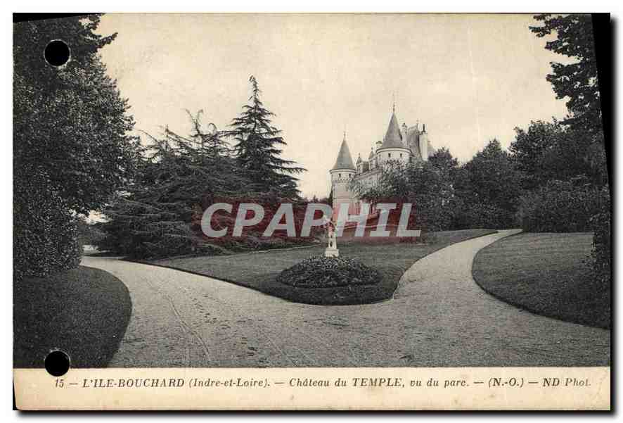 L'Île-Bouchard (Indre-et-Loire) — Château du Temple, vu du parc — (N.-O.) — ND Phot.