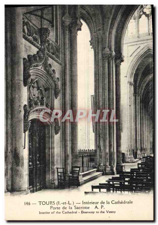 CPA Tours I et L Interieur de la Cathedrale Porte de la Sacriste 