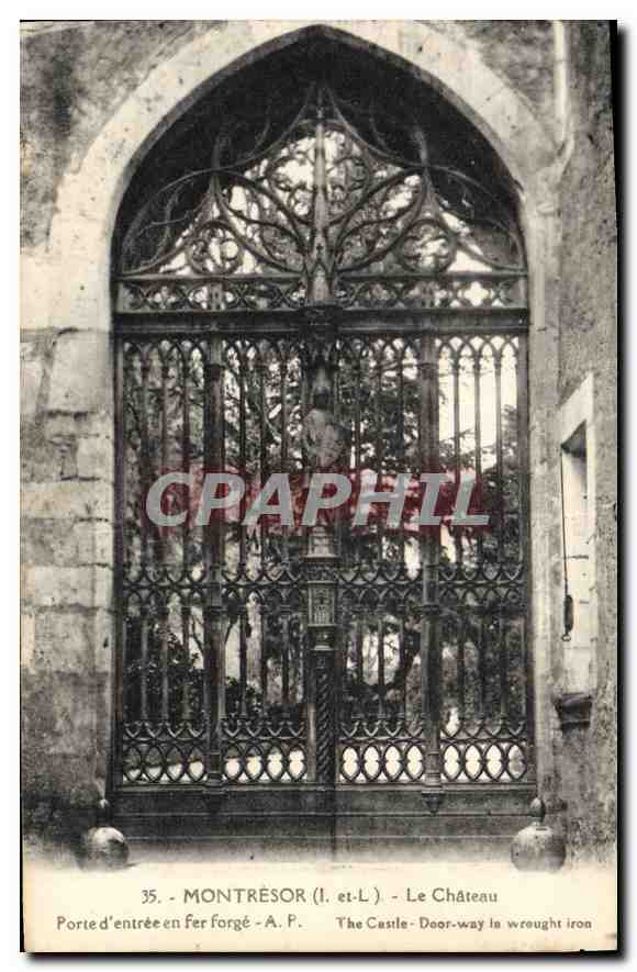 CPA Montresor I et L le Chateau Porte d'entree en fer Forge 