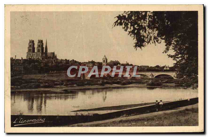 CPA Orleans les bords de la Loire le Pont et vue generale 