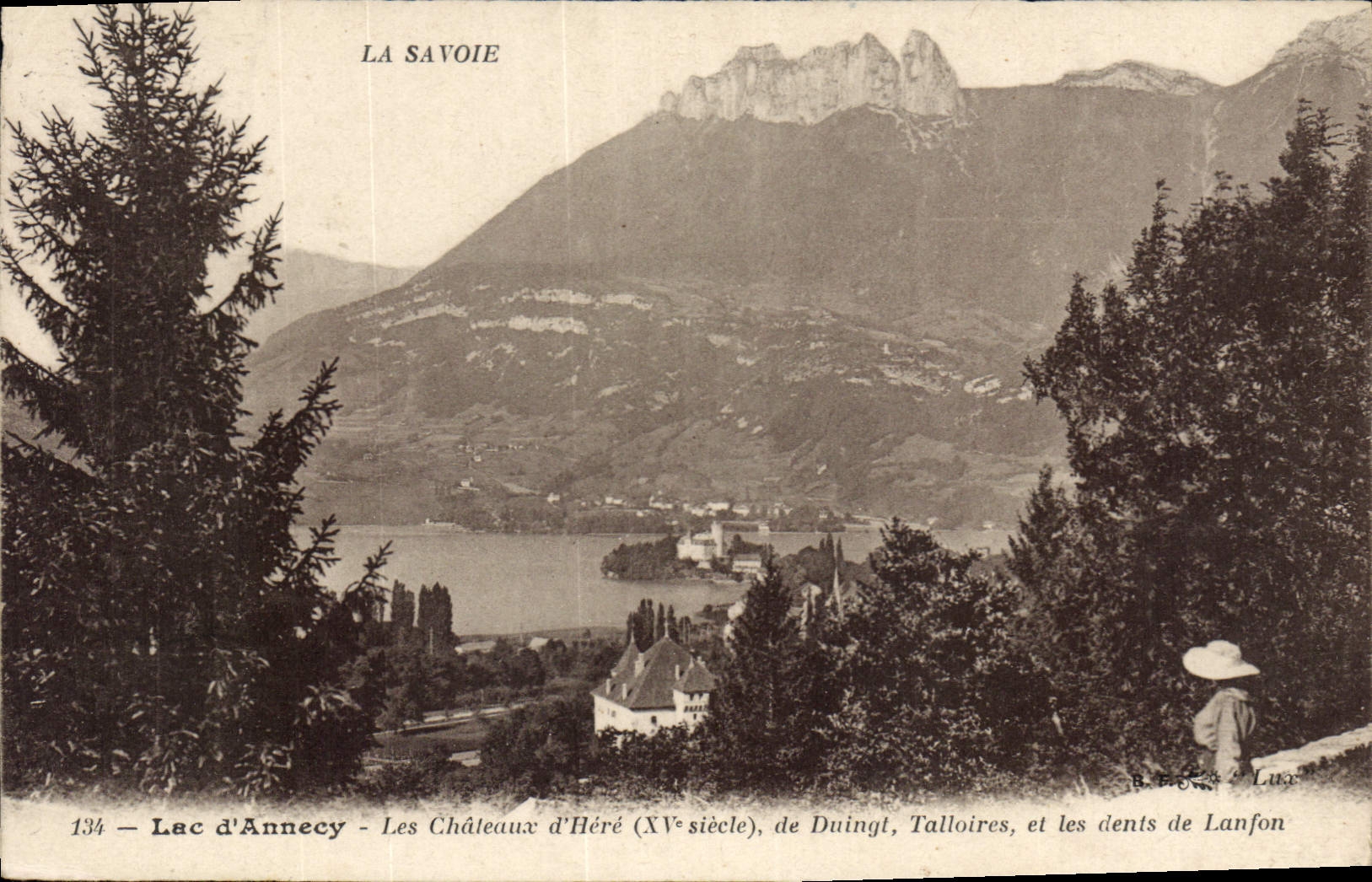 Lac d'Annecy — Les Châteaux d'Héré (XVe siècle), de Duingt, Talloires, et les dents de Lanfon — La Savoie — n°134