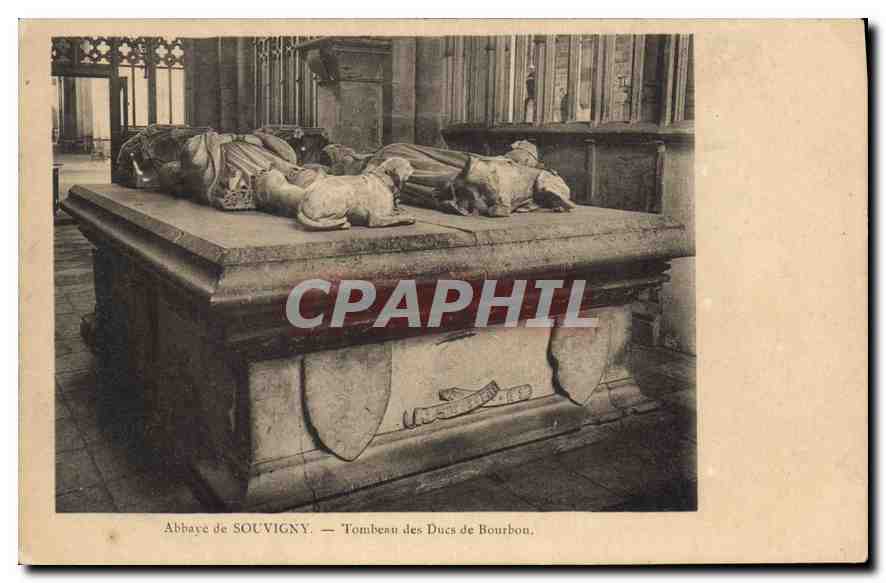 CPA Abbaye de Souvigny Tombeau des Ducs de Bourbon 