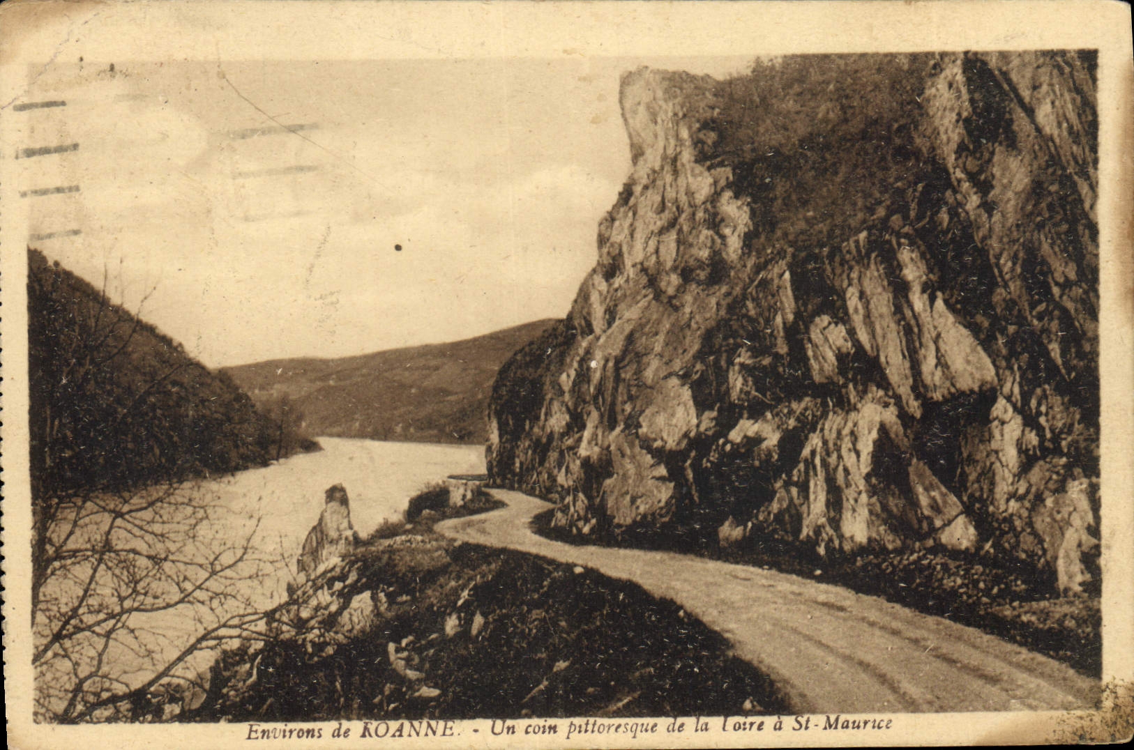 CPA Environs de Roanne un coin pittoresque de la Loire a St Maurice 