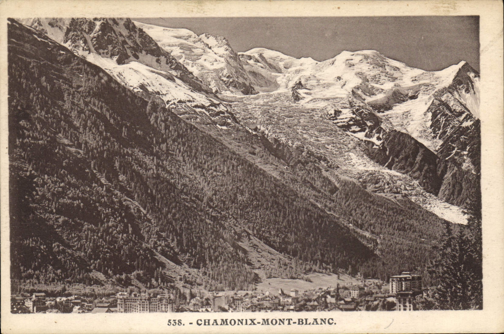 Chamonix-Mont-Blanc — vue panoramique des montagnes enneigées — L. Morasud, phot.édit. (Haute-Savoie) n°538