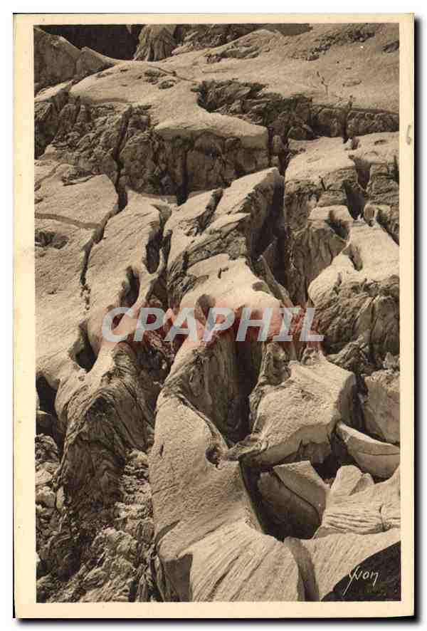 Les Grandes Jorasses — Crevasses du Glacier de Planpansière — Les Éditions d'Art Yvon