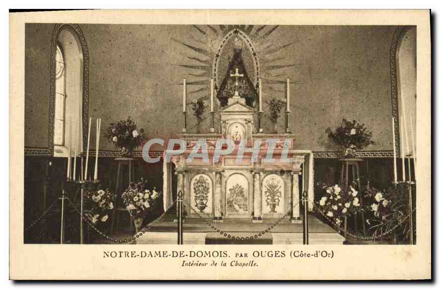 CPA Notre Dame de Domois par Ouges Cote d'Or Interieur de la Chapelle 