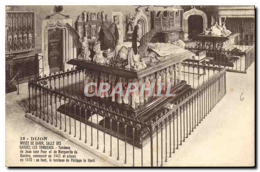 CPA Dijon Musee de Dijon Salle des Gardes Les Tombeaux Tombeau de Jean sans Peur et de Marguerite de
