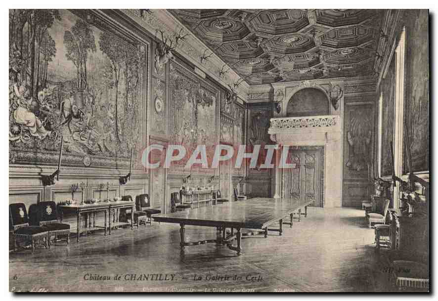 CPA Chantilly Le Chateau La Galerie des Cerfs 