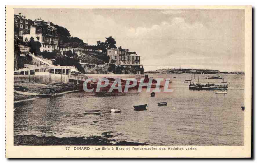 CPA Dinard Le Bric a Brac et l'embarcadere des Vedettes Vertes 