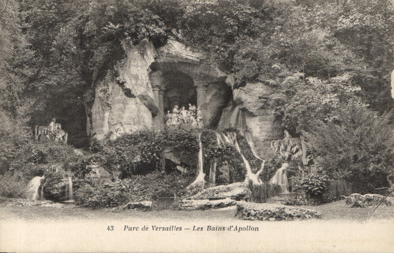 CPA Parc de Versailles Les Bains d'Apollon 