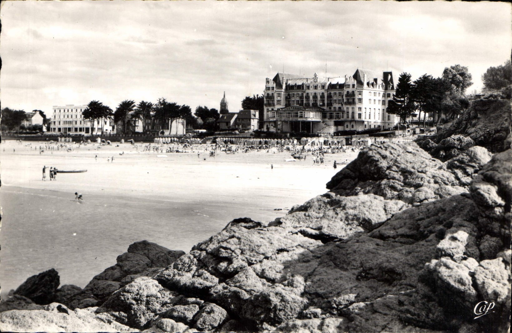 CPA St Lunaire La Plage vue des Rochers 