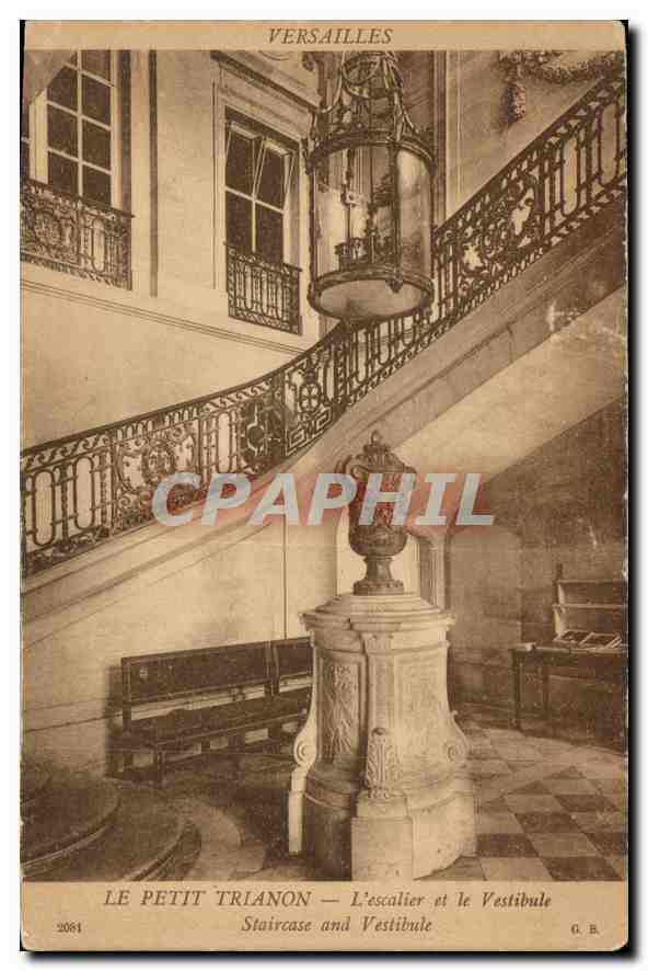 CPA Versailles Le Petit Trianon L'Escalier et le Vestibule 