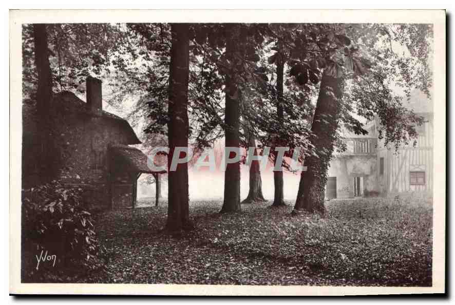 CPA Versailles Matin d'automne au Hameau de Maria Antoinette 
