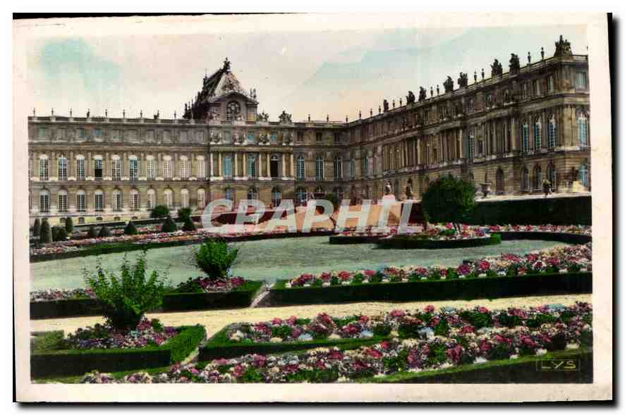CPA Versailles Facade sur le Parc Nord 