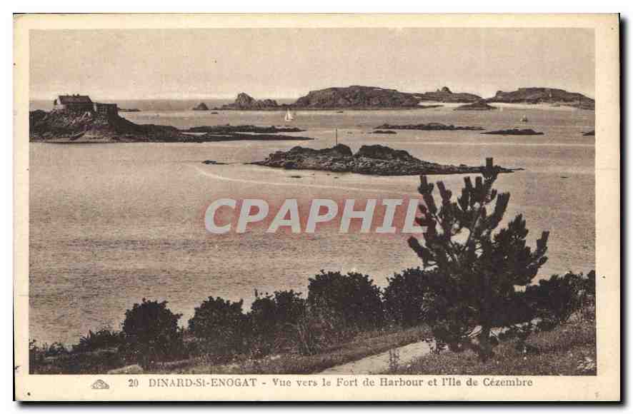CPA Dinard St Enogat Vue vers le Fort de Harbour et I'lle de Cezembre 