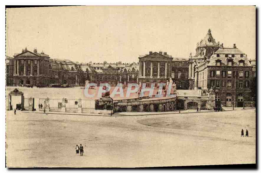 CPA Versailles Facade du Chateau 