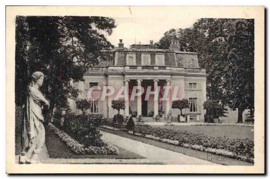 CPA Louveciennes Pavillon de la du Barry 