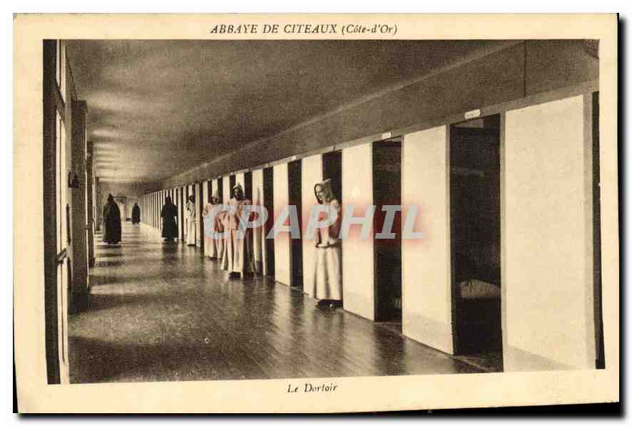 CPA Abbaye de Citeaux Cote d'Or Le Dortoir 