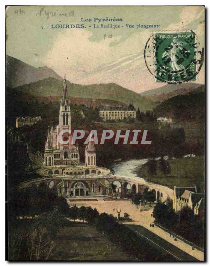 CPA Lourdes La Basilique Vie plongeante