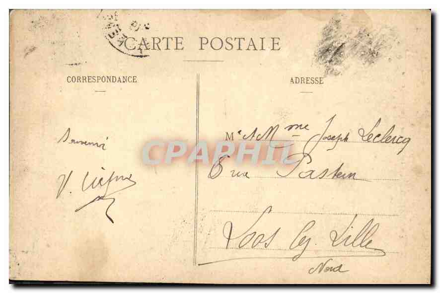 CPA Lourdes La Basilique Vie plongeante — Verso